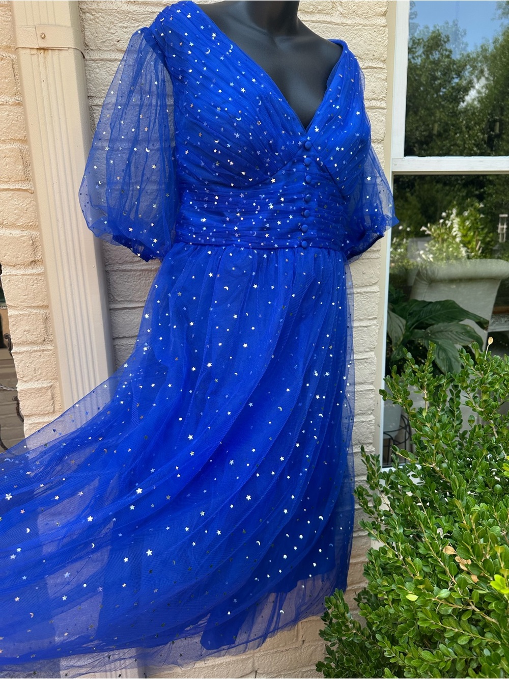 Elegant Royal Blue Star-Embellished Midi Dress